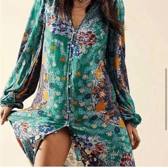 Free People
Maris Printed Midi Dress
Size L
Retail $168
100% Viscose - Picture 2 of 8